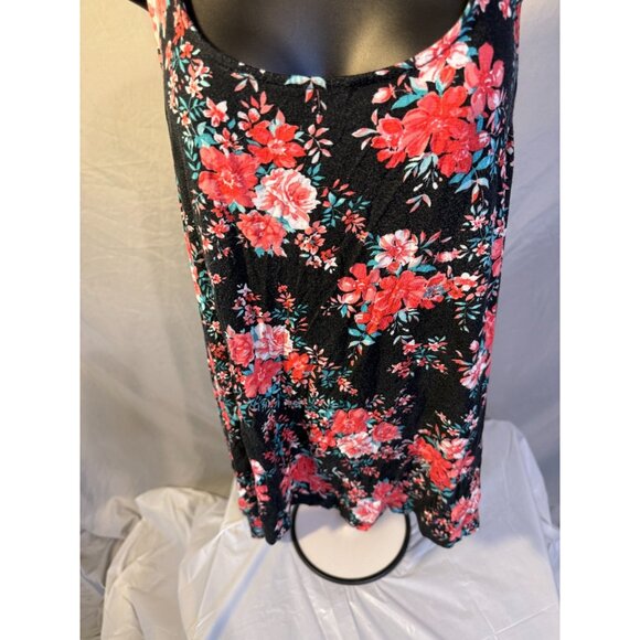 Torrid Tank Top Racerback Floral Shirt Womens‎ Plus Size 0 0X Hi- Low Hem - Picture 2 of 3